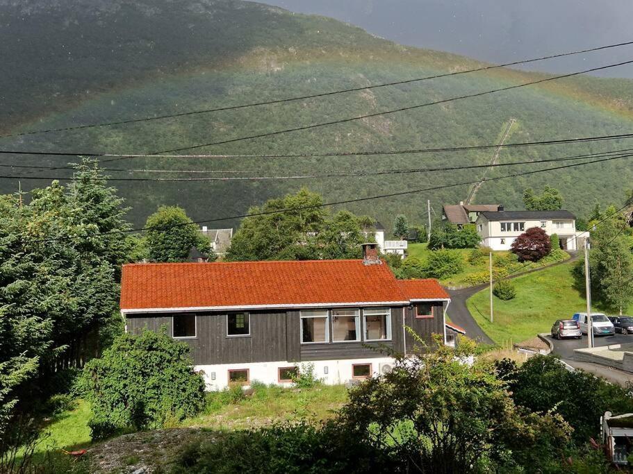 Cosy Ground Floor Apartment With Three Bedrooms Bergen Exterior foto
